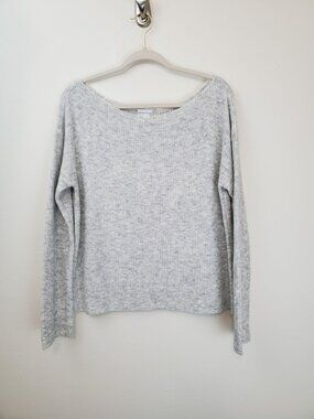 Lovers and Friends Alayah Off Shoulder sweater in grey